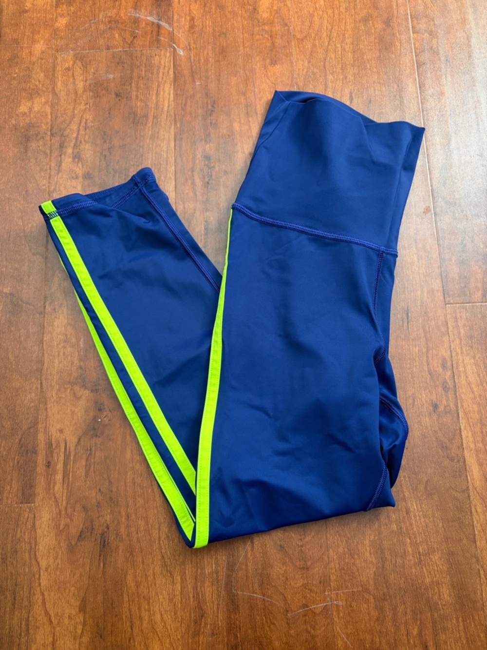 With Womens Navy Active Leggings with Neon Green Stripe Size S
